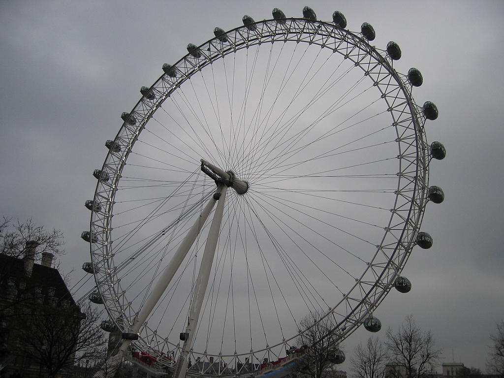 034 London Eye Wheel.jpg